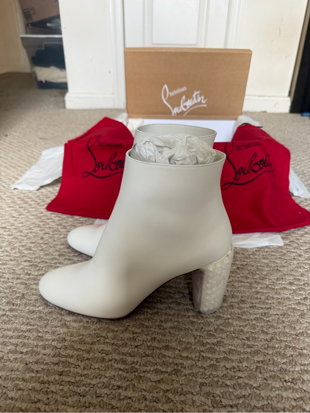 Christian Louboutin Suzy Folks 85 White Leather Studded Heel Ankle Boots